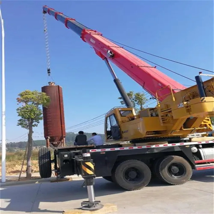 太湖县专业吊车租赁多少钱